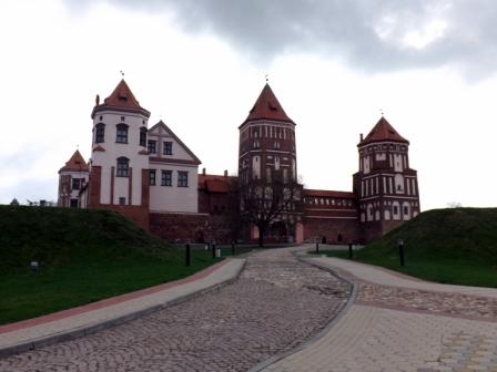 Замок в Мире.
